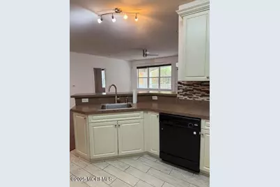 414 Sloan Court, Matawan, NJ 07747 - Photo 6