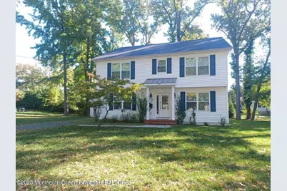 241 Woodcrest Road, Oakhurst, NJ 07755 - Photo 1