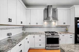 693 Harbor Rd, Brick, NJ 08724 - Photo 8