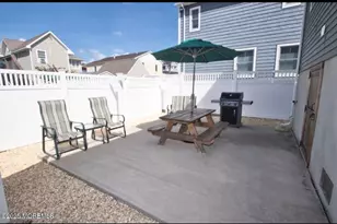 7 Princeton Ave, Lavallette, NJ 08735 - Photo 4