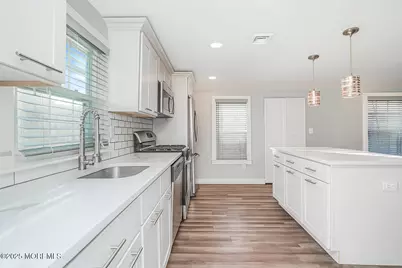 37 Myrtle Avenue, Keyport, NJ 07735 - Photo 6