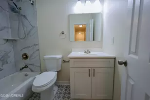 Q10 Quincy Circle, Dayton, NJ 08810 - Photo 16