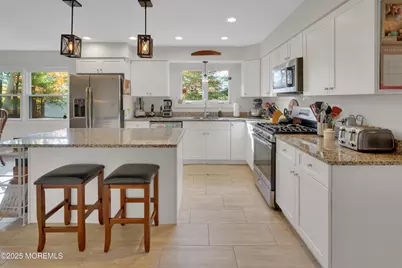 534 Holmes Avenue N, Forked River, NJ 08731 - Photo 8