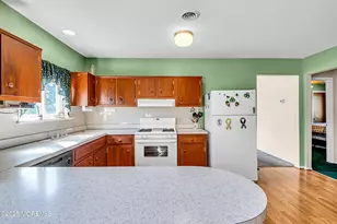 37 Oranjestad St, Toms River Township, NJ 08757 - Photo 18