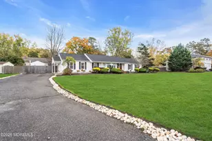 10 Cooper Dr, Howell Township, NJ 07731 - Photo 2