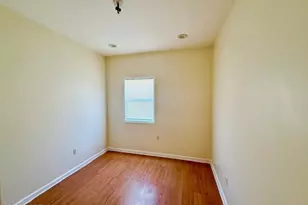 158 Terrace Ave, Jersey City, NJ 07307 - Photo 8