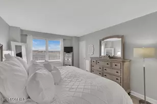 28 Riverside Ave, Red Bank, NJ 07701 - Photo 14