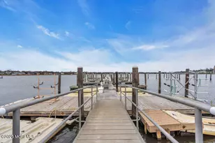 28 Riverside Ave, Red Bank, NJ 07701 - Photo 26