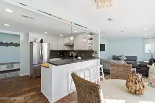 113 Fairview Pl, Neptune Township, NJ 07753 - Photo 12