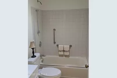 160D Gramercy Court, Lakewood, NJ 08701 - Photo 4