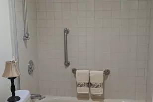 160D Gramercy Ct, Lakewood, NJ 08701 - Photo 4