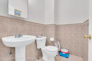 5 Ford Ave, Lakewood, NJ 08701 - Photo 12