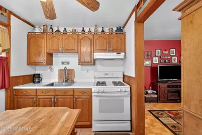 745 Cliffwood Avenue, Aberdeen Township, NJ 07735 - Photo 4