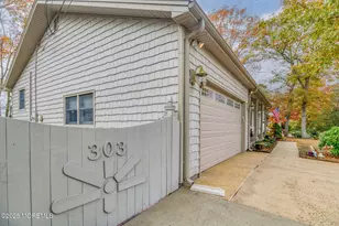 303 S Lakeshore Dr, Manahawkin, NJ 08050 - Photo 34