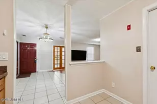 20 Austin Ct, Freehold, NJ 07728 - Photo 16