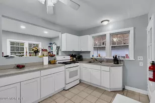 269 Alexander Ave, Howell Township, NJ 07731 - Photo 18