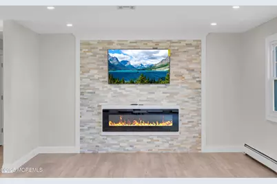 18 Leighton Court, Toms River Township, NJ 08757 - Photo 2