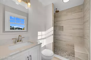 18 Leighton Ct, Toms River Township, NJ 08757 - Photo 4