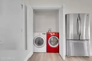 18 Leighton Ct, Toms River Township, NJ 08757 - Photo 10