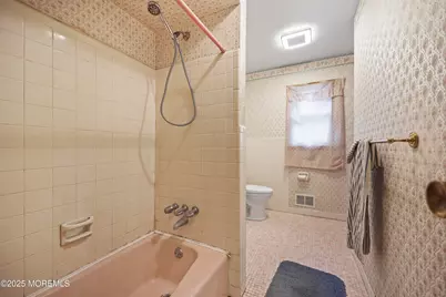 1538 Northstream Parkway, Point Pleasant, NJ 08742 - Photo 18