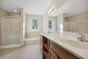 5 Homestead Cir, Marlboro Township, NJ 07746 - Photo 18