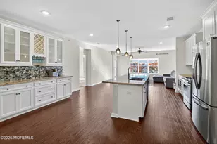 67 Grabowski Dr, Sayreville, NJ 08859 - Photo 2