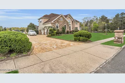 186 Jumping Brook Drive, Toms River Township, NJ 08755 - Photo 2