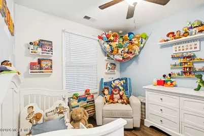 112 Phillip E Frank Way, Aberdeen Township, NJ 07721 - Photo 18