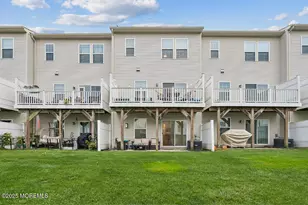 112 Phillip E Frank Way, Aberdeen Township, NJ 07721 - Photo 22