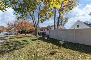 516 Poplar St, Lakehurst, NJ 08733 - Photo 4