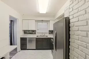 811 Morris Ave, Lakewood, NJ 08701 - Photo 8