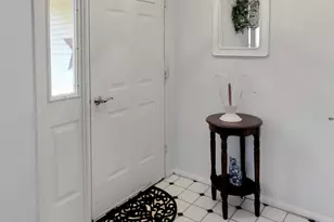 8 Morning Glory Ln, Whiting, NJ 08759 - Photo 2