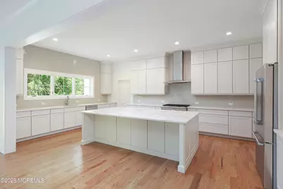 1 Clifford Graves Court, Red Bank, NJ 07701 - Photo 8