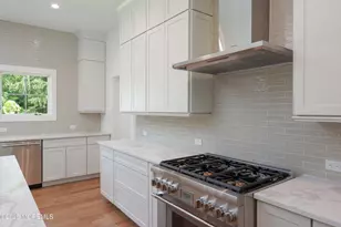 1 Clifford Graves Ct, Red Bank, NJ 07701 - Photo 10