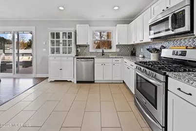802 E Hickory Drive, Lanoka Harbor, NJ 08734 - Photo 14