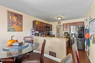 43 Pemberton Drive, Matawan, NJ 07747 - Photo 12