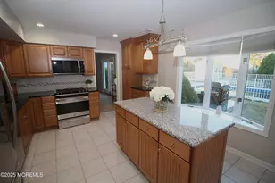 18 Wolfpack Rd, Hamilton Township, NJ 08619 - Photo 10