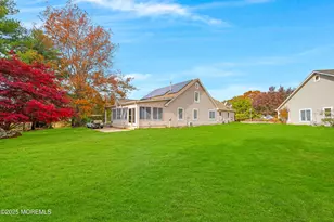 2221 S Chanticleer Ct, Toms River Township, NJ 08755 - Photo 4