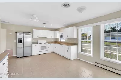 306 Saint Thomas Drive, Toms River Township, NJ 08757 - Photo 12