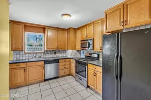 13 Morris Pl, Oceanport, NJ 07757 - Photo 16