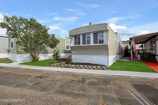 9 Avenue A, Hazlet Township, NJ 07734 - Photo 1