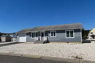 156 Rodman Dr, Beach Haven, NJ 08050 - Photo 2