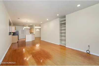 131 Greenlawns Drive, Lakewood, NJ 08701 - Photo 14