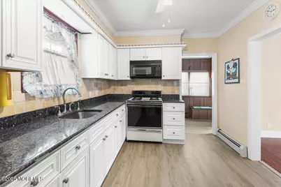 40 Ling Street, Fords, NJ 08863 - Photo 20