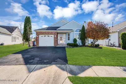 170 Chesterfield Lane, Toms River Township, NJ 08757 - Photo 4