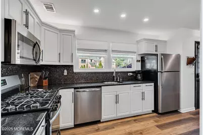 807 Begonia Court, Jackson, NJ 08527 - Photo 6