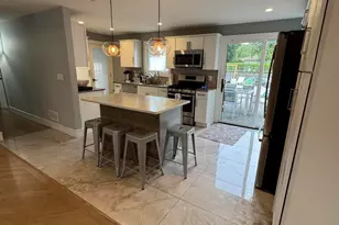 259 Roosevelt Ave, Oakhurst, NJ 07755 - Photo 4