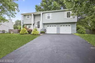 16 Peachstone Rd, Howell Township, NJ 07731 - Photo 2