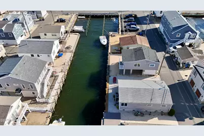 208 Mallard Lane, Lavallette, NJ 08735 - Photo 2