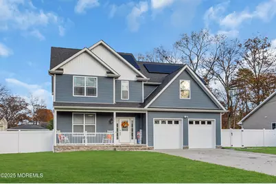 331 Arlington Avenue N, Berkeley, NJ 08721 - Photo 1